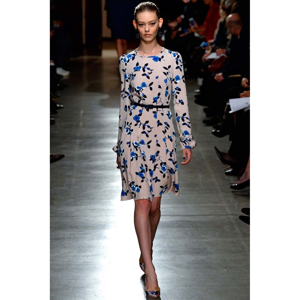 NWOT RUNWAY. Oscar de la Renta Silk Knee-Length Dress Size: XL | US 12